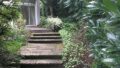 Treppe in den Vorgarten