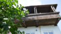 großer Balkon
