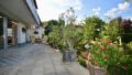 Terrasse mit Blumen