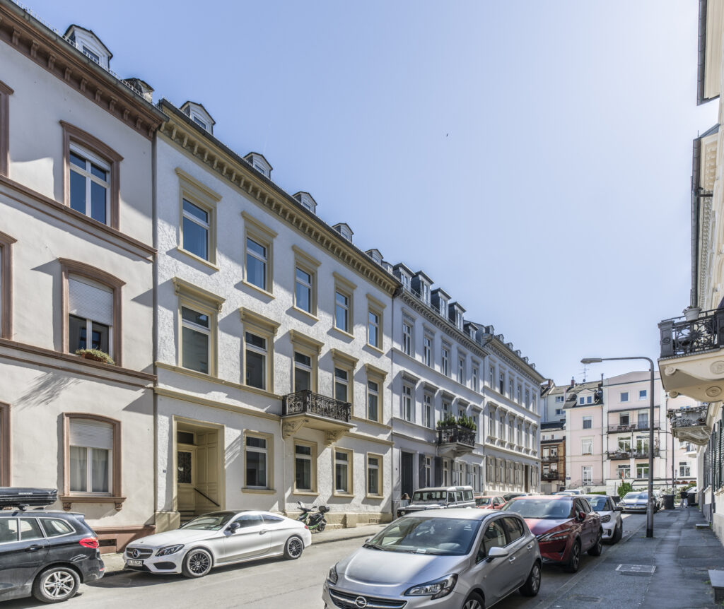Straßenansicht