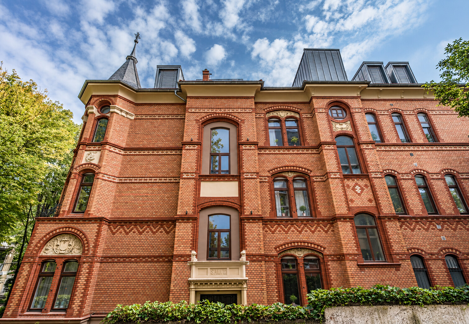 Hausansicht seitlich